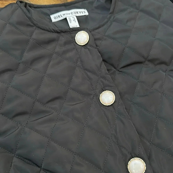 GIRL WITH CURVES Quilted Jacket with Gold/Pearl Buttons Puff sleeve Size XS - Picture 3 of 10